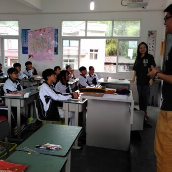 Sichuan Volunteer Service Tour